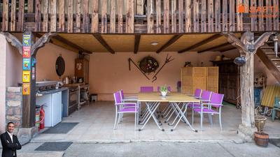 Maison - 260 m² - 12 pièces