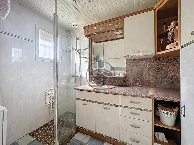 Maison - 97 m² - 4 pièces