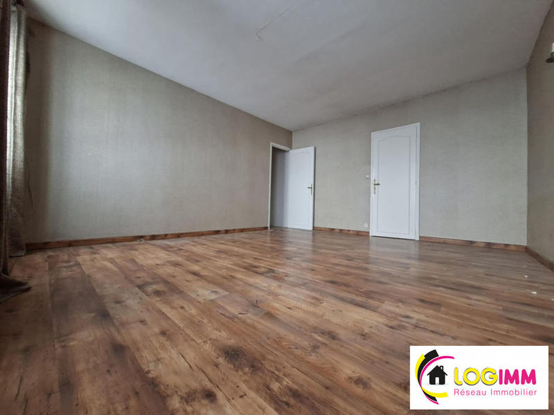 Maison - 188 m² - 9 pièces