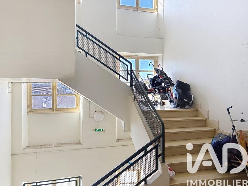 Immeuble - 2 600 m²