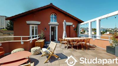 Chambre - 9 m² - 1 pièce