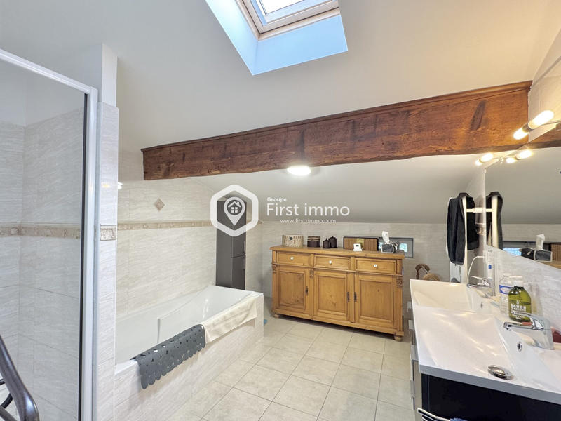 Villa - 162 m² - 7 pièces