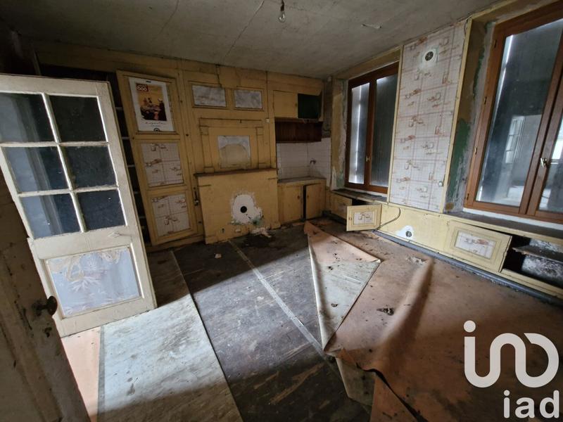 Maison - 220 m² - 10 pièces