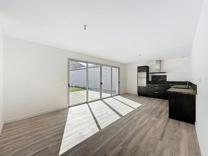 Maison - 144 m² - 6 pièces