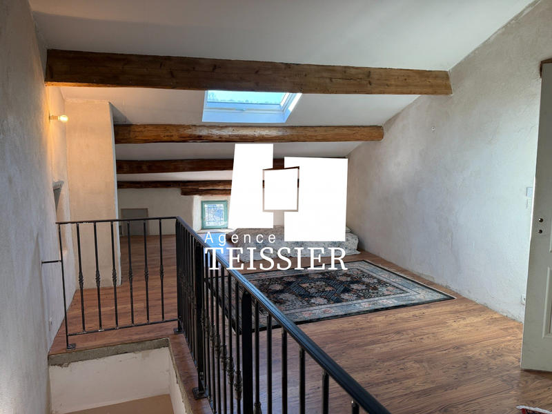 Maison - 166 m² - 6 pièces