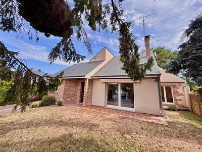 Maison - 152 m² - 5 pièces