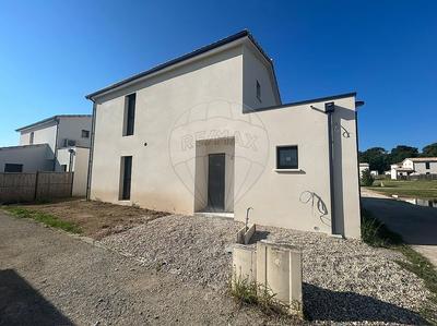 Villa - 123 m² - 5 pièces