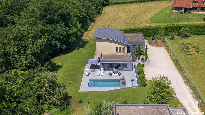 Maison - 160 m² - 5 pièces