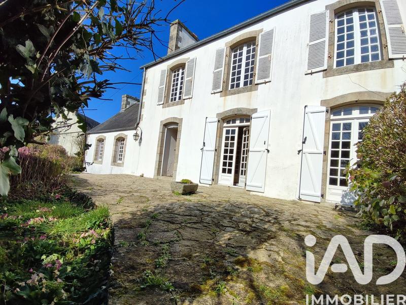 Maison - 169 m² - 6 pièces