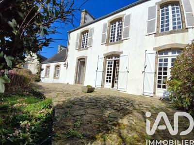 Maison - 169 m² - 6 pièces