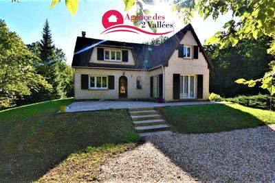 Maison - 138 m² - 7 pièces