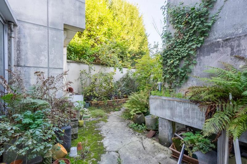 Maison - 200 m² - 5 pièces