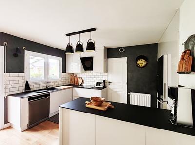 Maison - 141 m² - 7 pièces