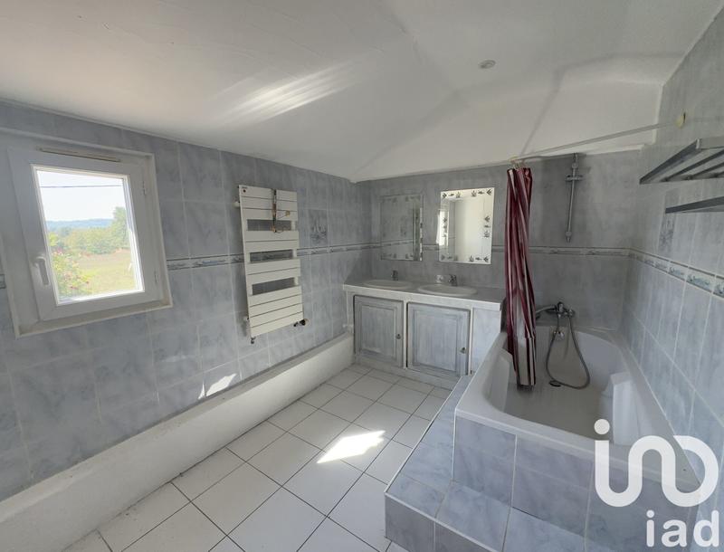 Maison - 171 m² - 7 pièces