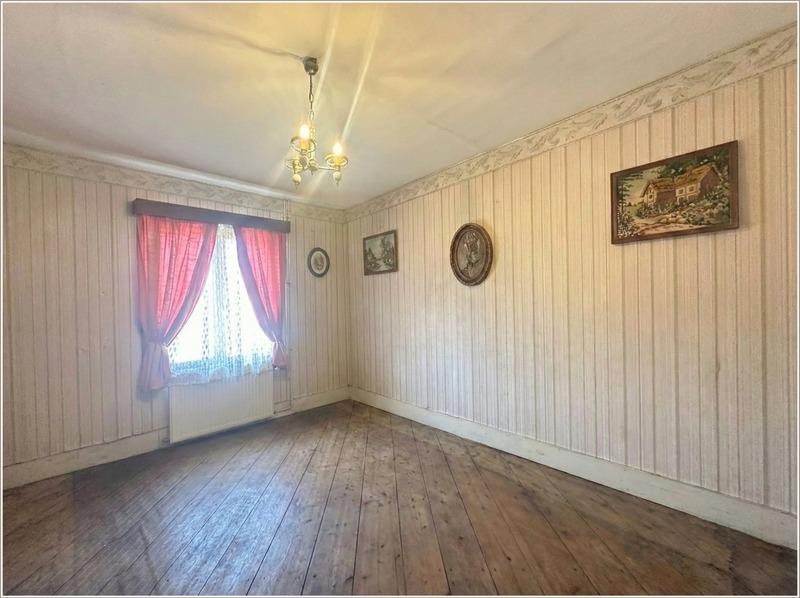 Maison - 92 m² - 5 pièces