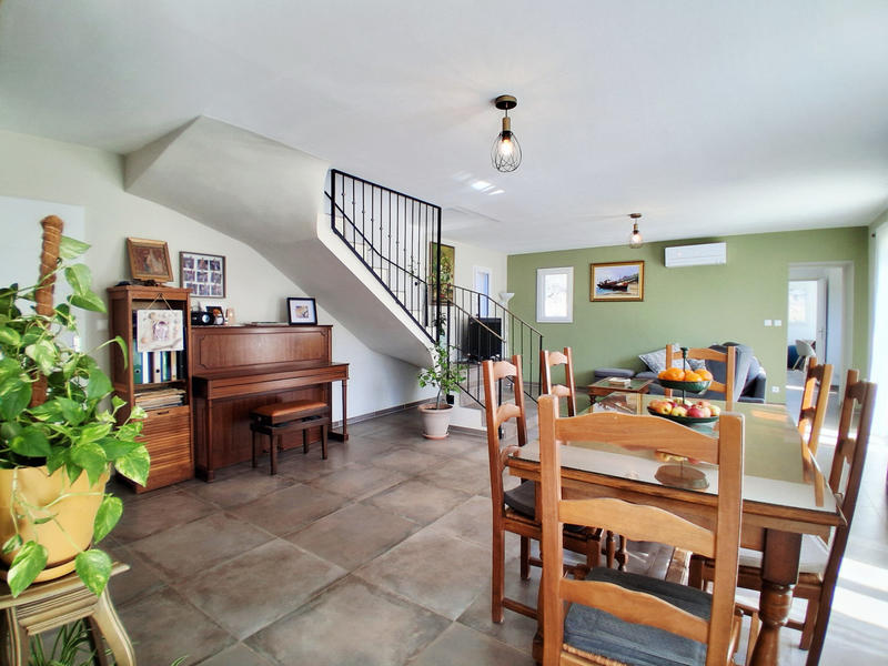 Villa - 145 m² - 5 pièces