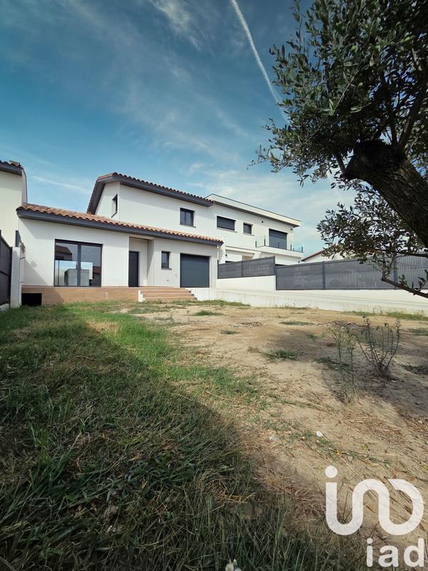 Maison - 96 m² - 4 pièces