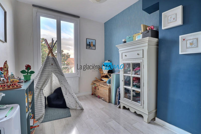 Maison - 82 m² - 5 pièces