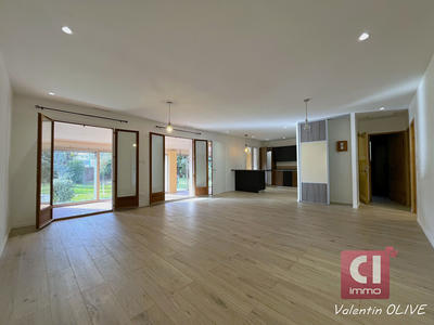 Maison - 84 m² - 4 pièces