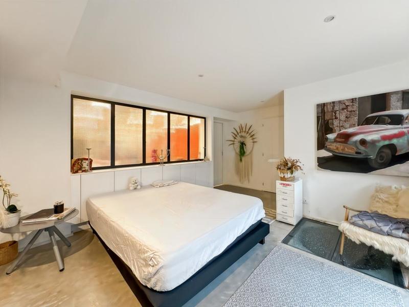 Maison de ville - 260 m² - 6 pièces