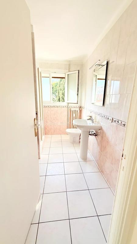 Appartement - 59 m² - 2 pièces