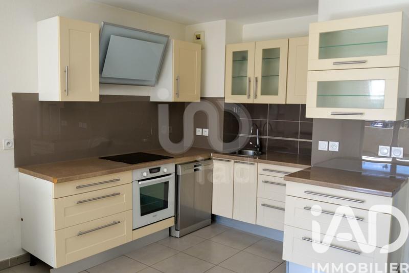 Appartement - 60 m² - 3 pièces