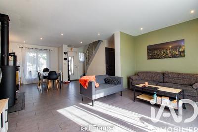 Maison - 93 m² - 5 pièces