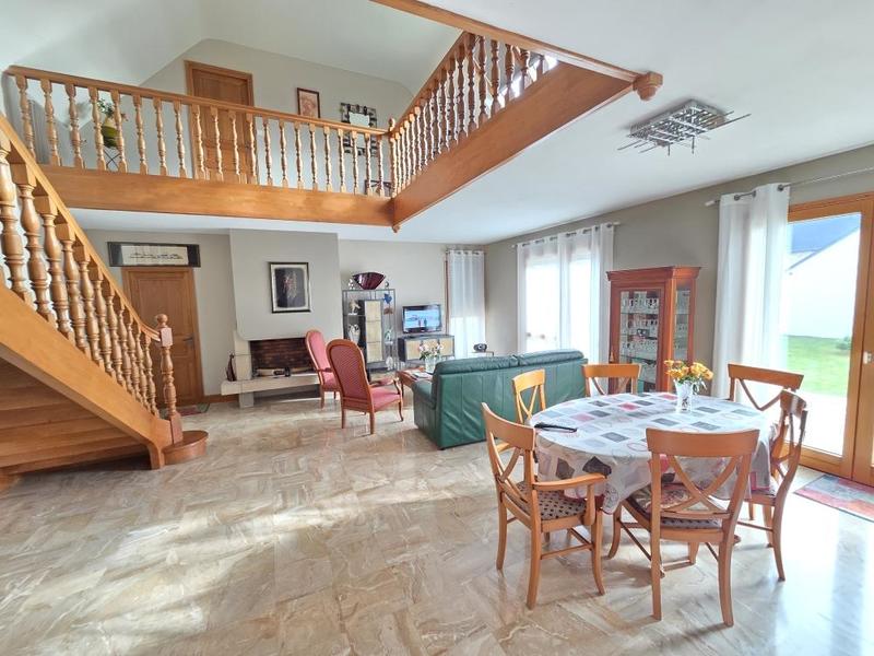 Maison contemporaine - 142 m² - 5 pièces
