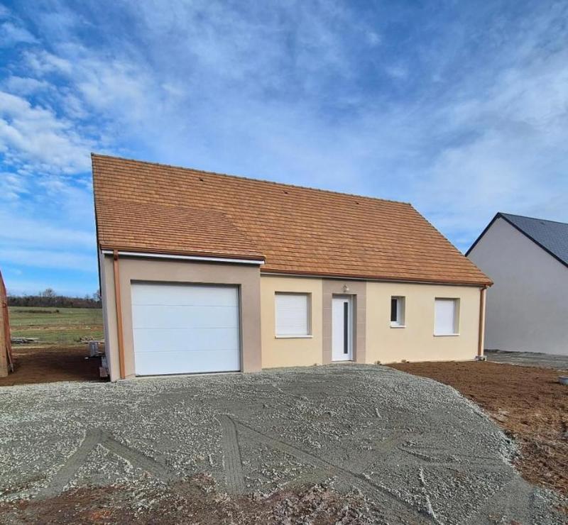 Maison - 90 m² - 4 pièces