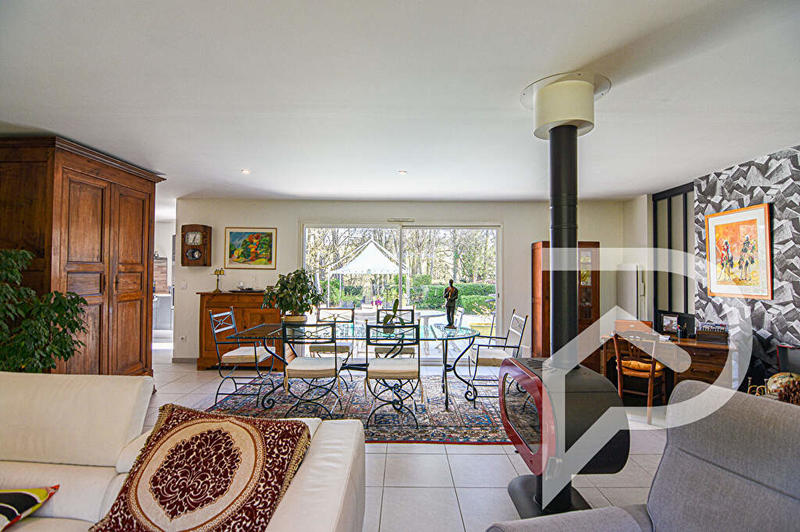 Maison - 133 m² - 4 pièces