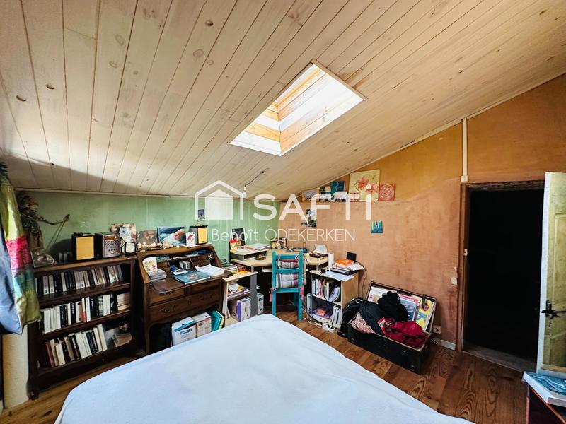 Maison - 300 m² - 8 pièces