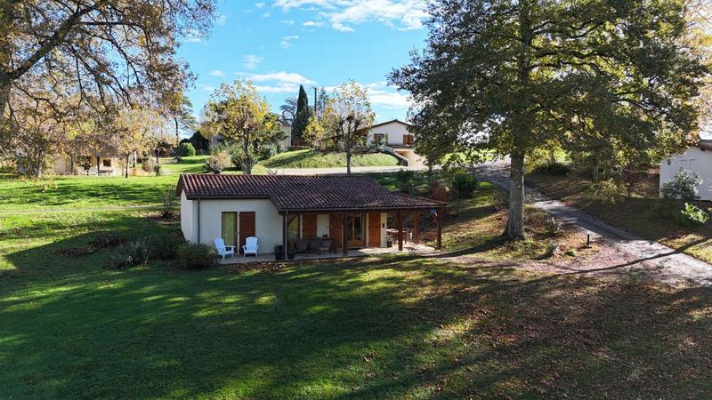 Maison - 60 m² - 4 pièces