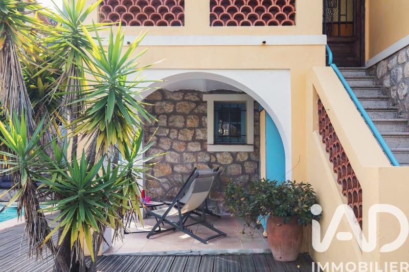 Maison de ville - 138 m² - 6 pièces