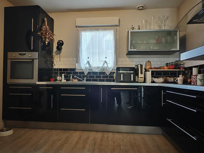 Maison - 84 m² - 4 pièces