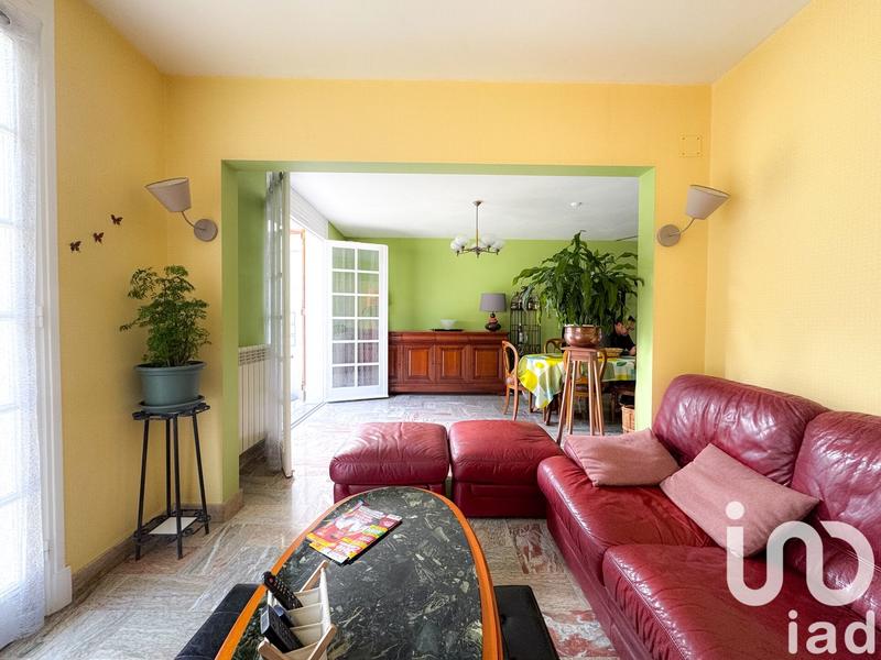 Maison - 96 m² - 5 pièces