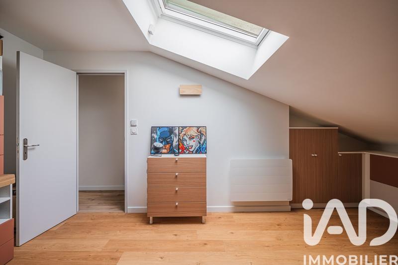 Appartement - 98 m² - 4 pièces