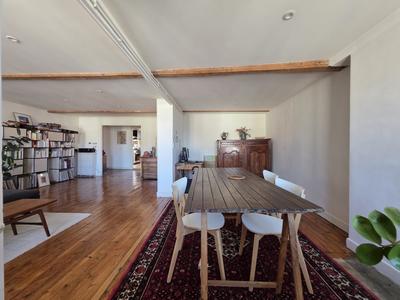 Appartement - 129 m² - 4 pièces