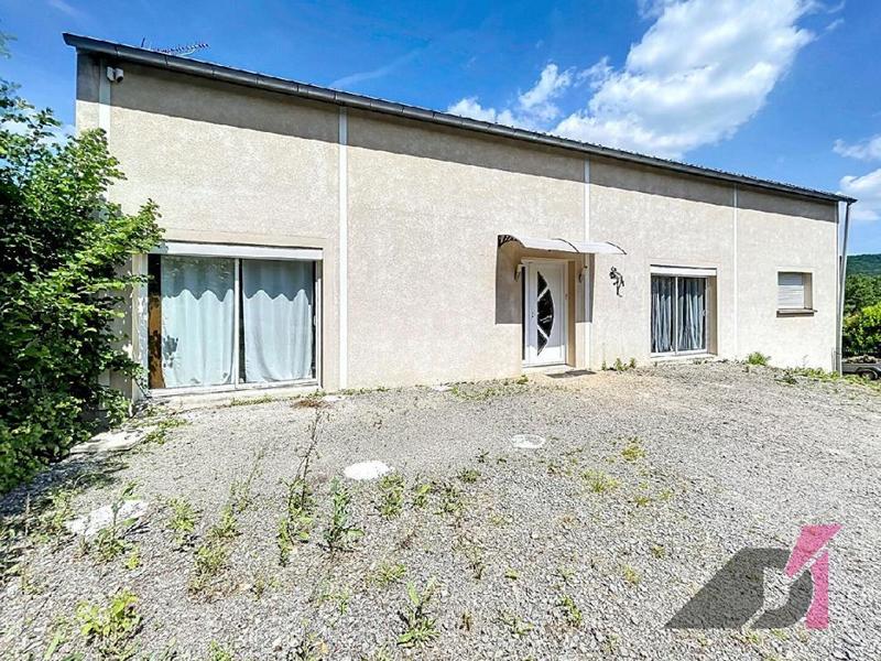 Maison - 210 m² - 5 pièces