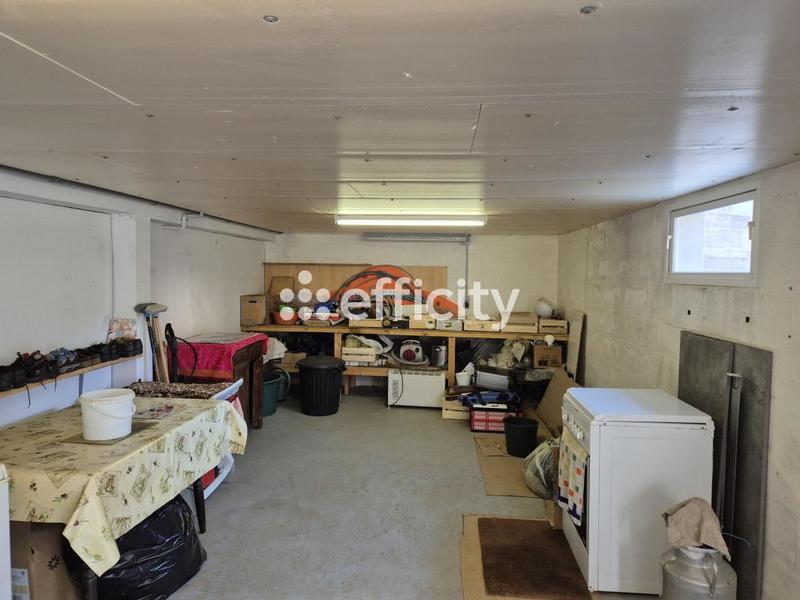 Maison - 142 m² - 7 pièces