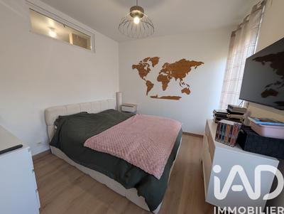 Appartement - 98 m² - 6 pièces