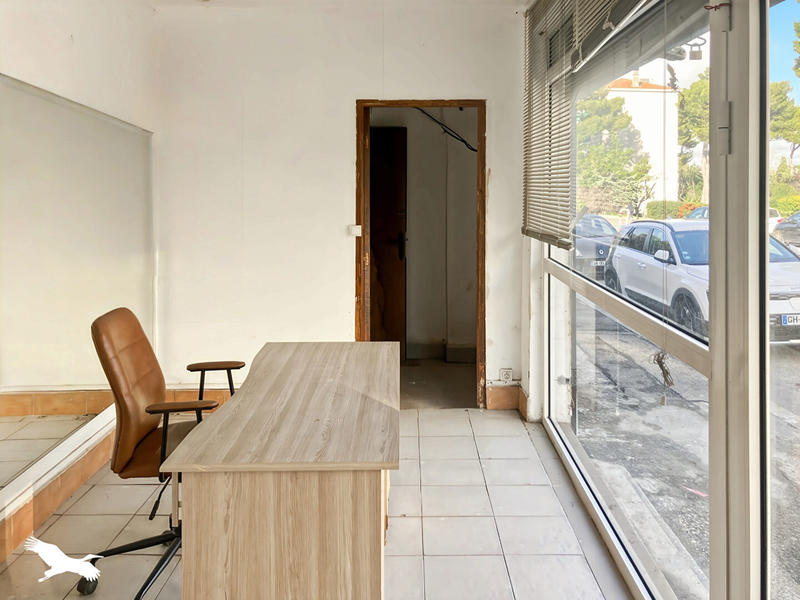 Local commercial - 55 m² - 4 pièces