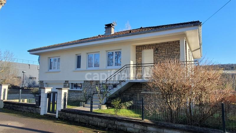 Maison - 151 m² - 6 pièces