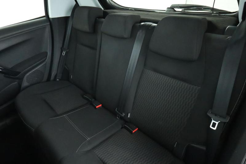 Peugeot 208 1.6 Blue-HDi Style 5p 75 ch