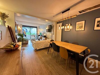 Maison - 107 m² - 6 pièces