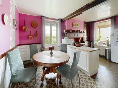 Maison - 164 m² - 8 pièces