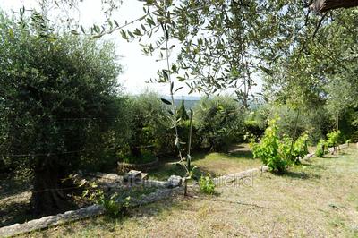 Terrain - 702 m²