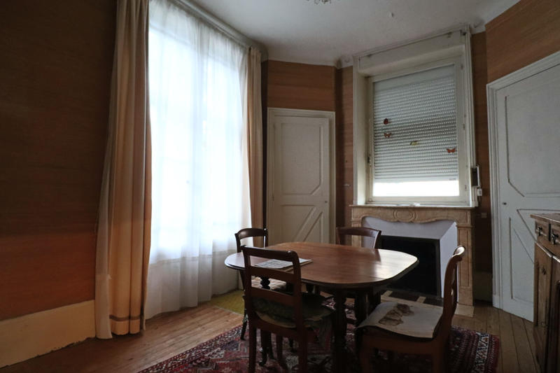 Villa - 200 m² - 13 pièces