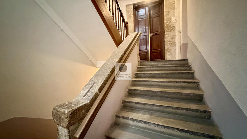 Appartement - 153 m² - 5 pièces