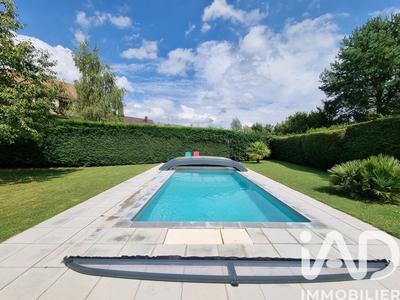 Maison - 120 m² - 7 pièces