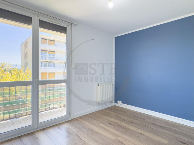 Appartement - 97 m² - 5 pièces